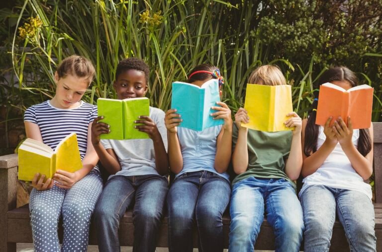 L&rsquo;éveil par le livre : les bénéfices prouvés de la lecture dès le plus jeune âge